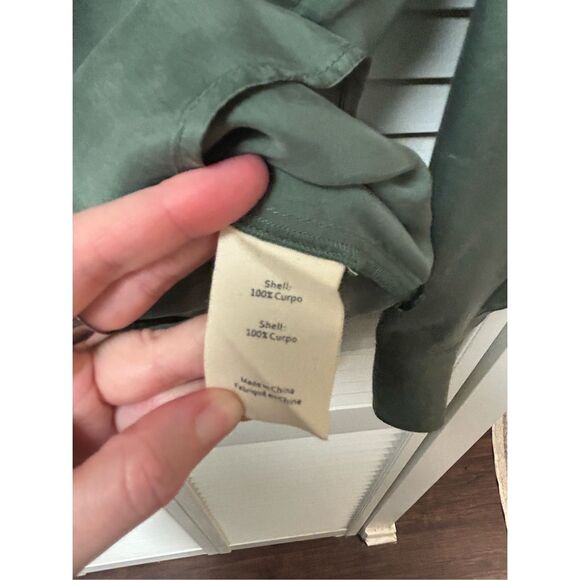 L'Agence Lunetta Sage Green Satin Button Up Long Sleeve Shirt Blouse, Sz Small - Picture 6 of 9
